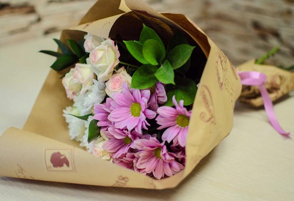 Букет цветов из: Розы и Хризантемы в Тальменке