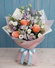 Букет цветов из:  Лизиантусы, Розы, Альстромерии и Гипсофила #REPLACE_PRED# Тальменке