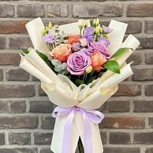 Букет цветов из:  Лизиантусы и Розы #REPLACE_PRED# Тальменке