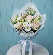 Букет цветов из:  Розы и Лизиантусы в Тальменке