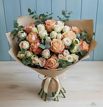 Букет цветов из:  Альстромерии и Розы в Тальменке