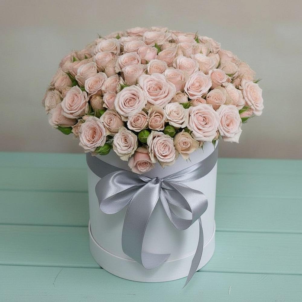 Цветочная композиция из Розы в шляпной коробке в Тальменке